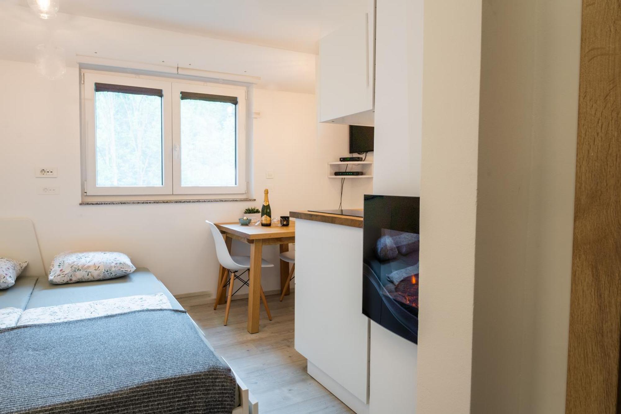 Apartment Loyd, Kranjska Gora - Studio Exterior foto