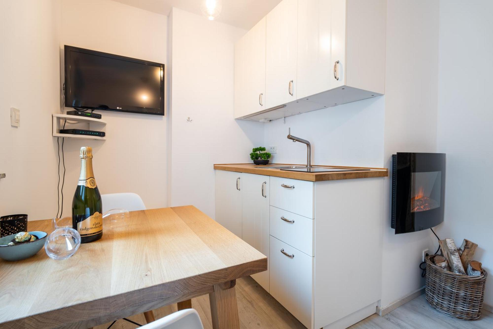 Apartment Loyd, Kranjska Gora - Studio Exterior foto